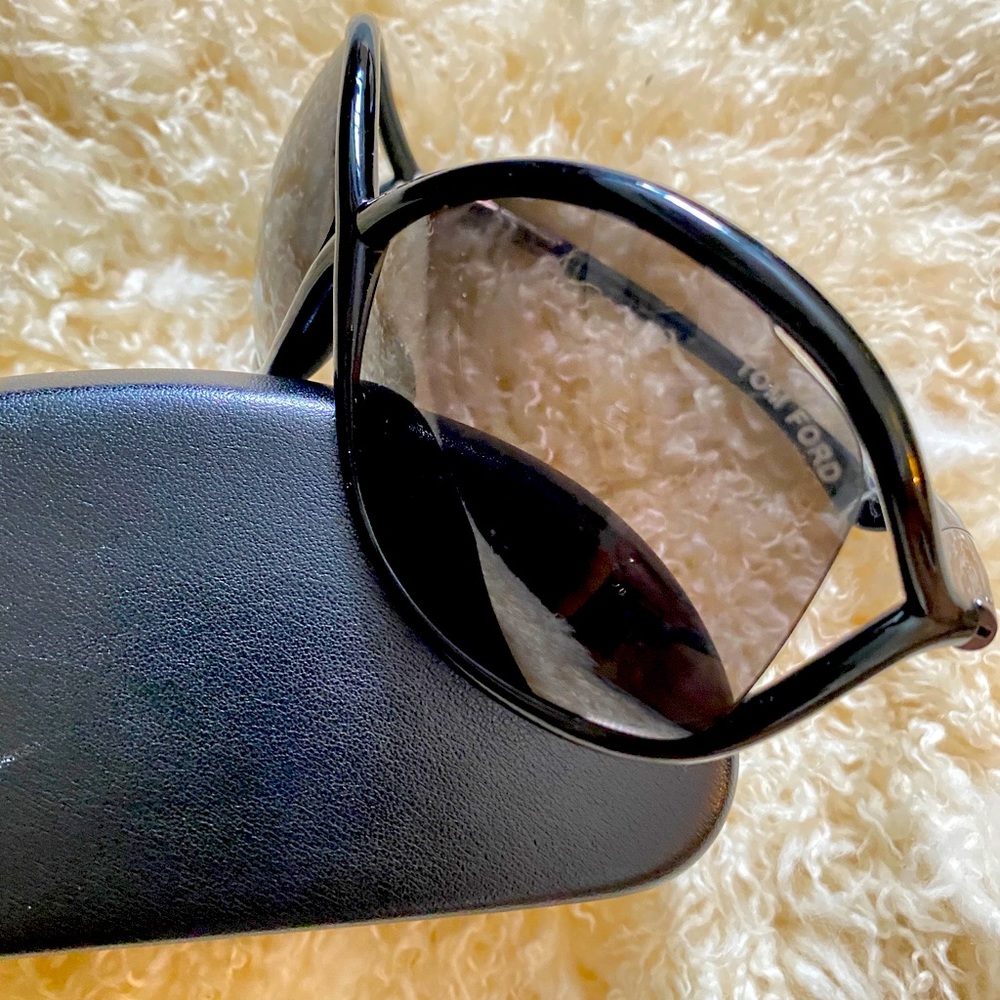 Tom Ford Whitney sunnies